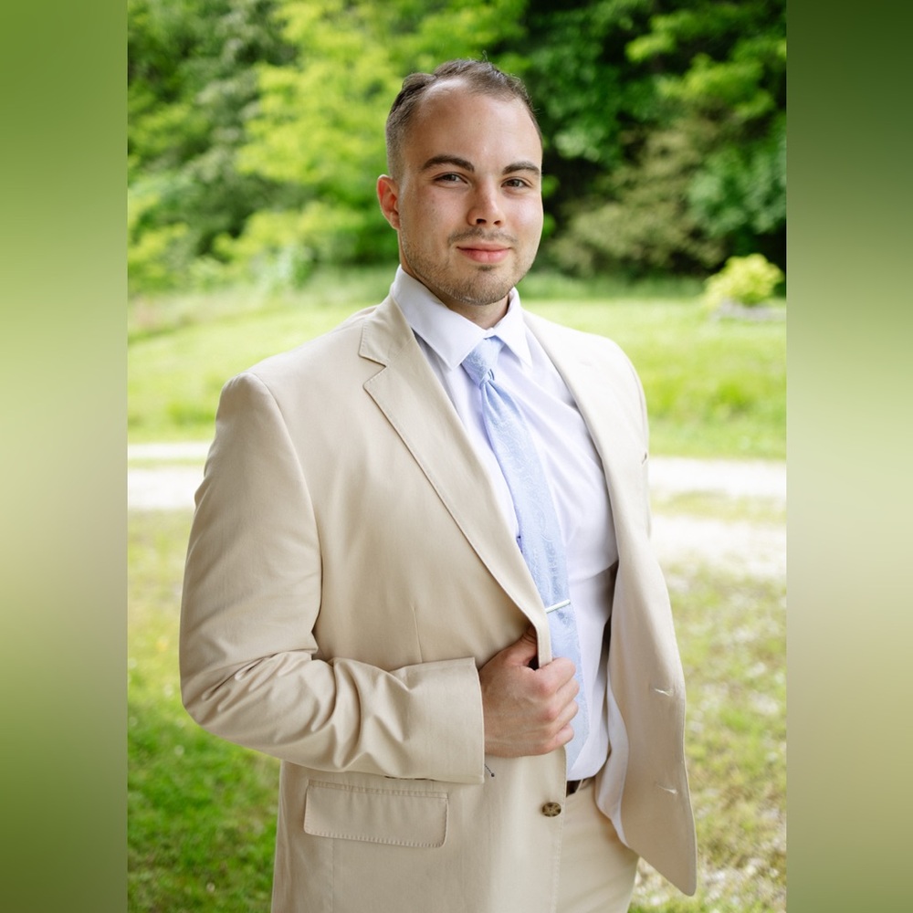 Meet your Posher, Philip